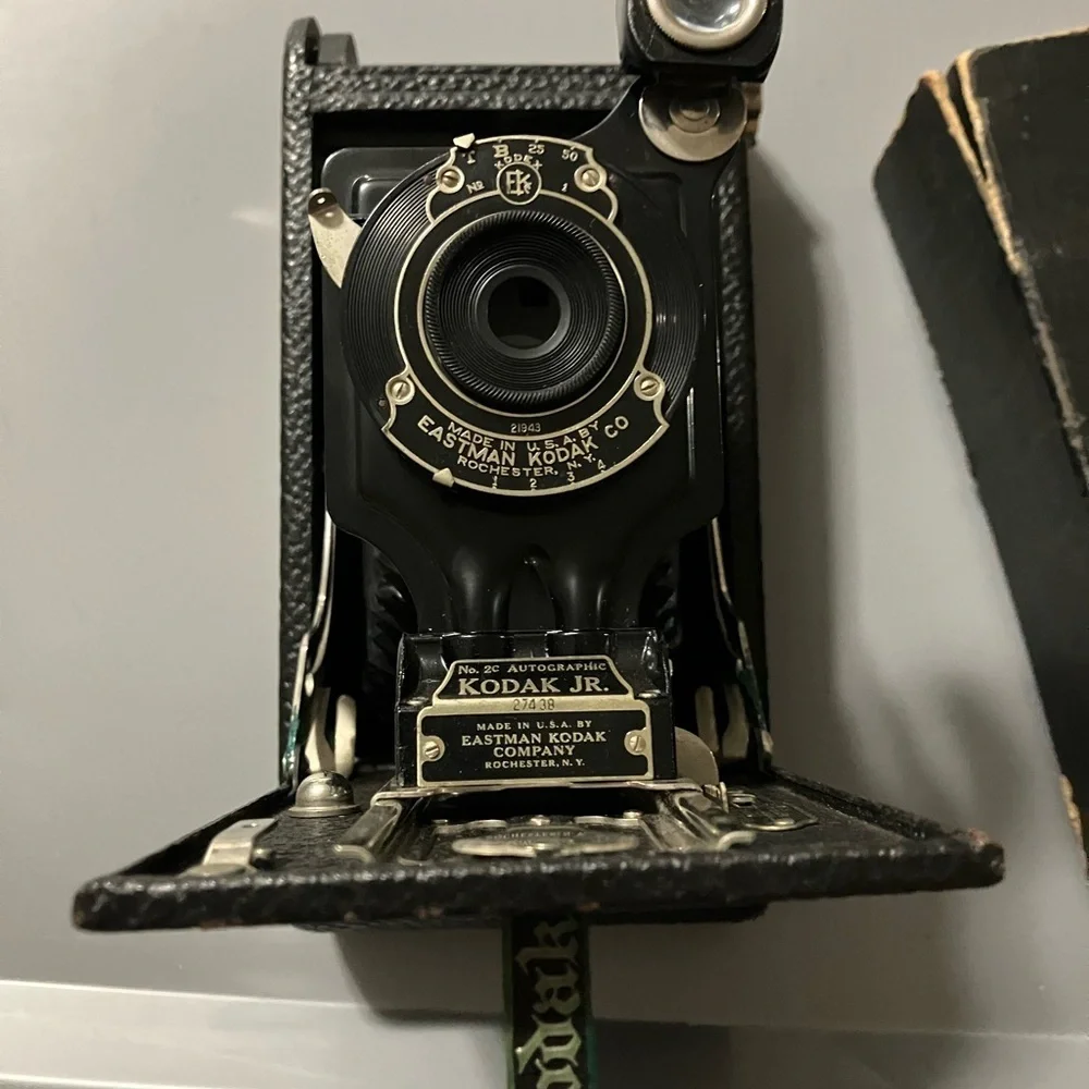 Kodak Junior No. 2c Autographic Black Classic Folding Film Camera